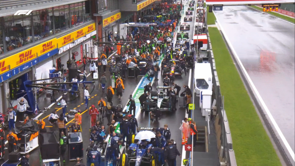 image-14-1024x576 F1 Spa, Belgian Gran Prix. Rain and McLaren on pole position