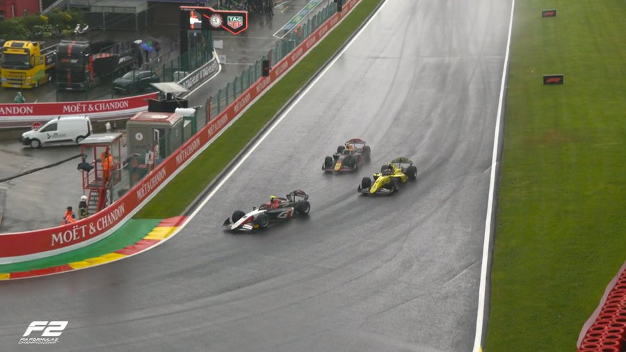 image-5 F2 Feature race Spa, Live
