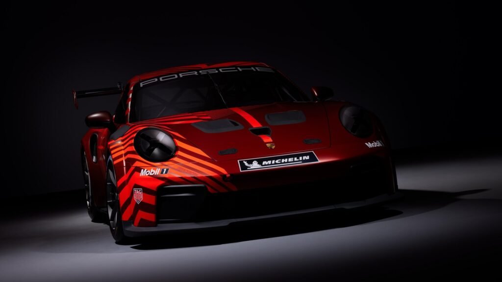 322145_1920x1281-1024x576 Porsche 911 cup: the latest track Pro