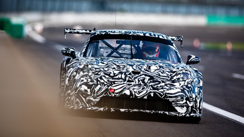 322155_1920x1280-1024x577 Porsche 911 cup: the latest track Pro
