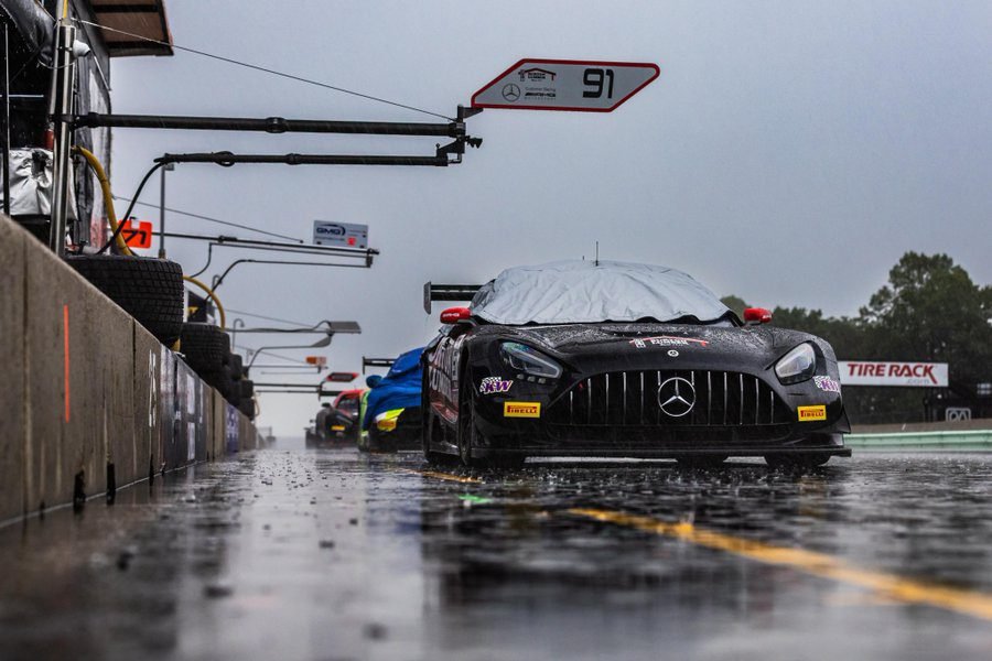 Road America GTW Pro Am winner, Regulator racing