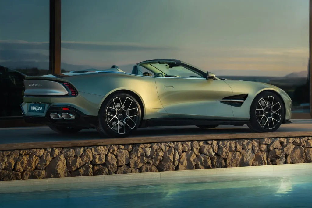 aston-vanquish-volante-01-1024x685 New Aston Martin Vanquish Volante