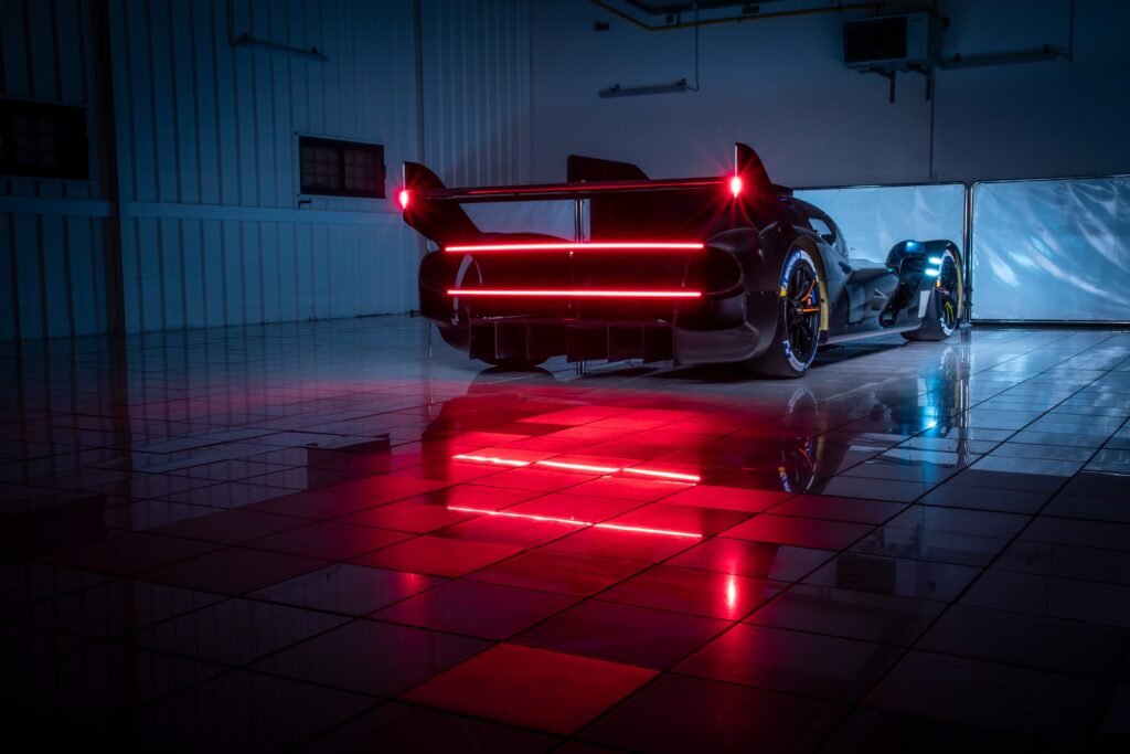 genesis-3-1024x683 WEC: New Genesis GMR-001 video for shakedown
