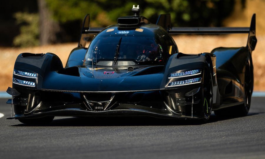 The Genesis GMR 001 Hypercar testing at Paul ricard