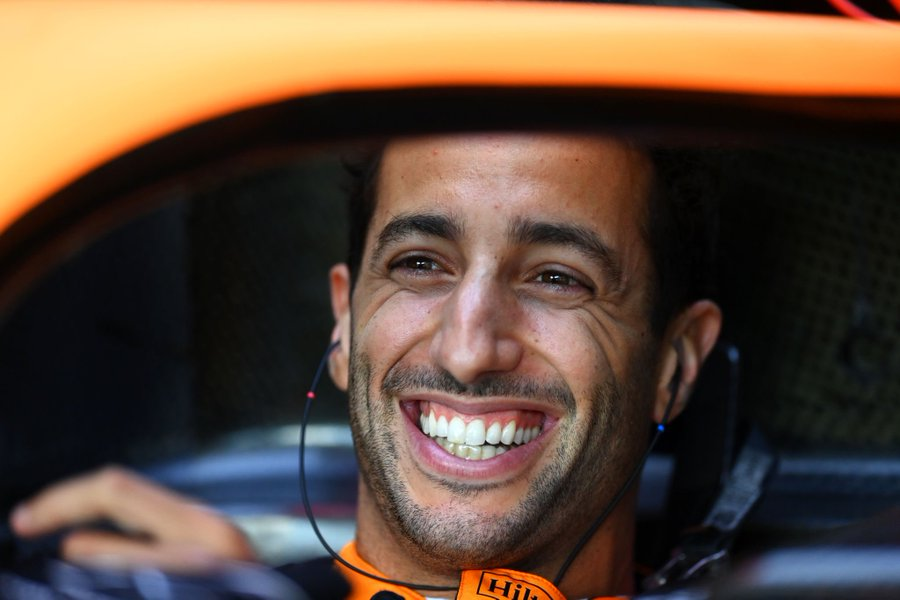 image-39 Daniel Ricciardo suffers minor bike accident