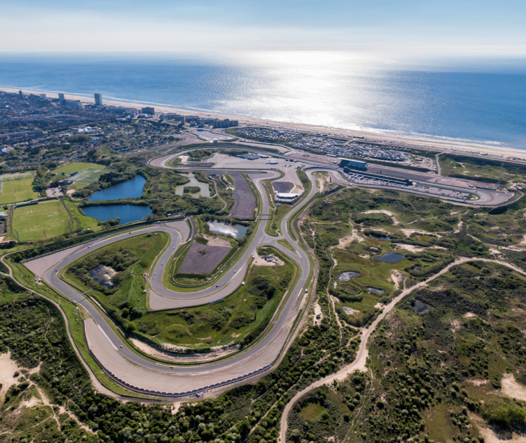 image-49-1024x861 F1 Zandvoort: welcome at Verstappens house