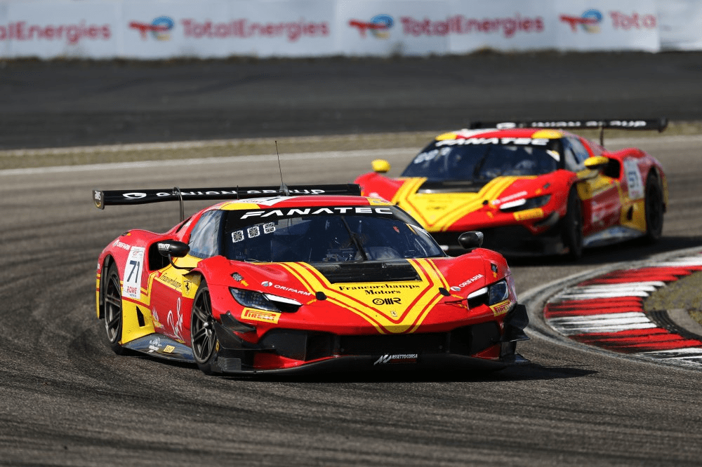 image-85 GT World Challenge, LIVE the race LIVE
