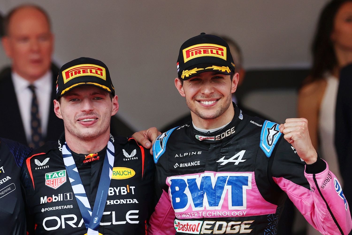 Max Verstappen e Esteban ocon F1