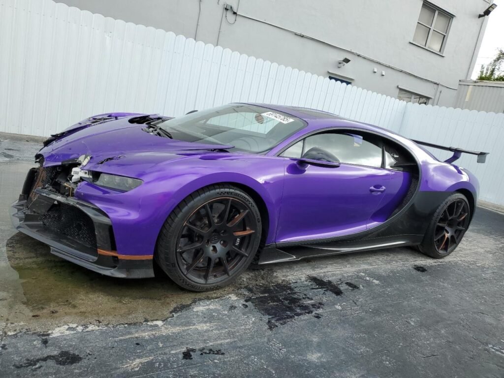 buga-1024x768 This beautiful Bugatti Chiron Pur Sport is for sale