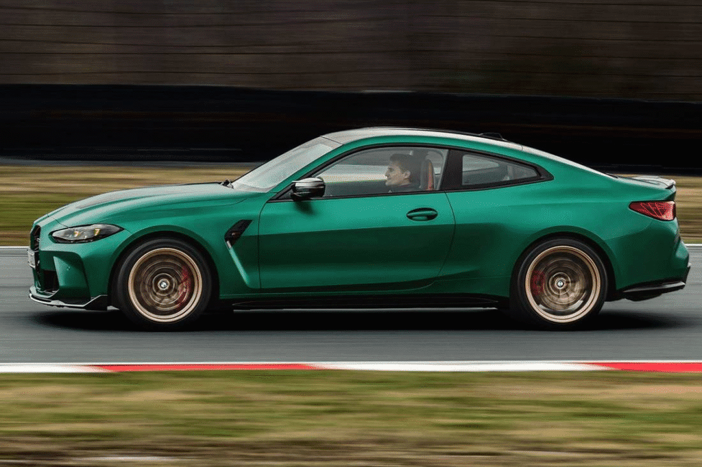 image-40-1024x682 GT3 vs GT4: differences between most popular race cars