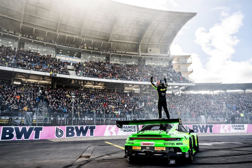 G2gXCMCWYAAsJIp-1024x683 DTM 2025: Porsche Beats Bmw in Final-Lap Drama