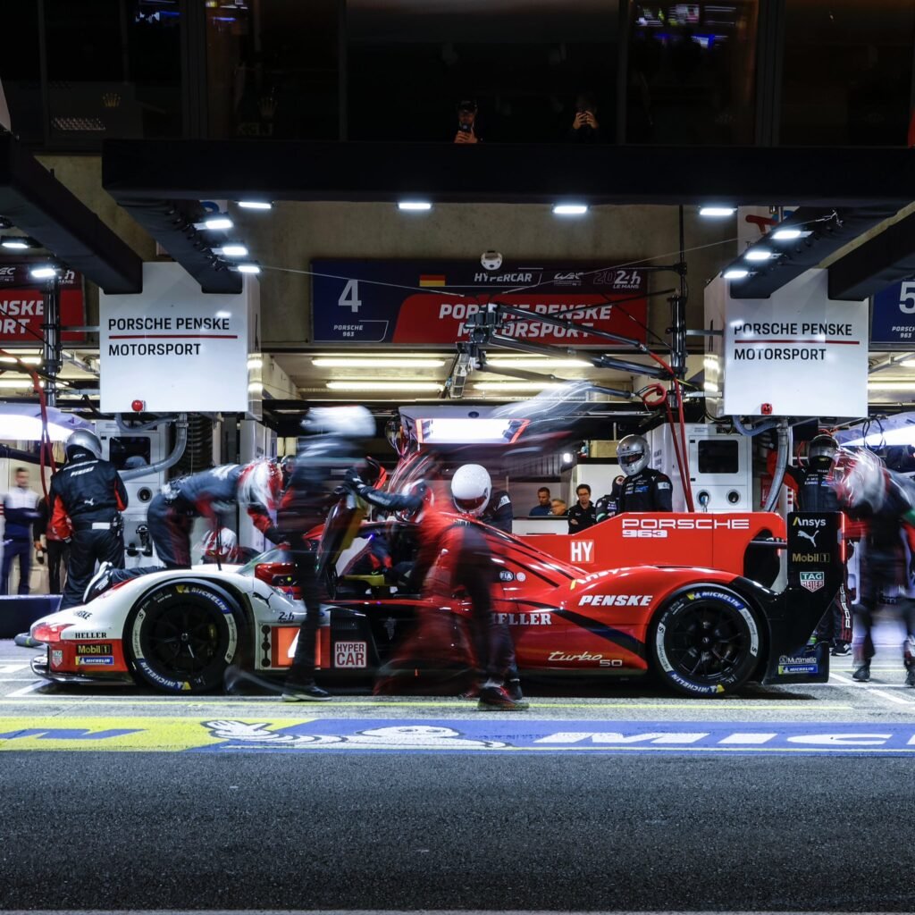 GQIlGOCWgAAlxos-1024x1024 Money Prize IMSA 2025, how much has Porsche earned?