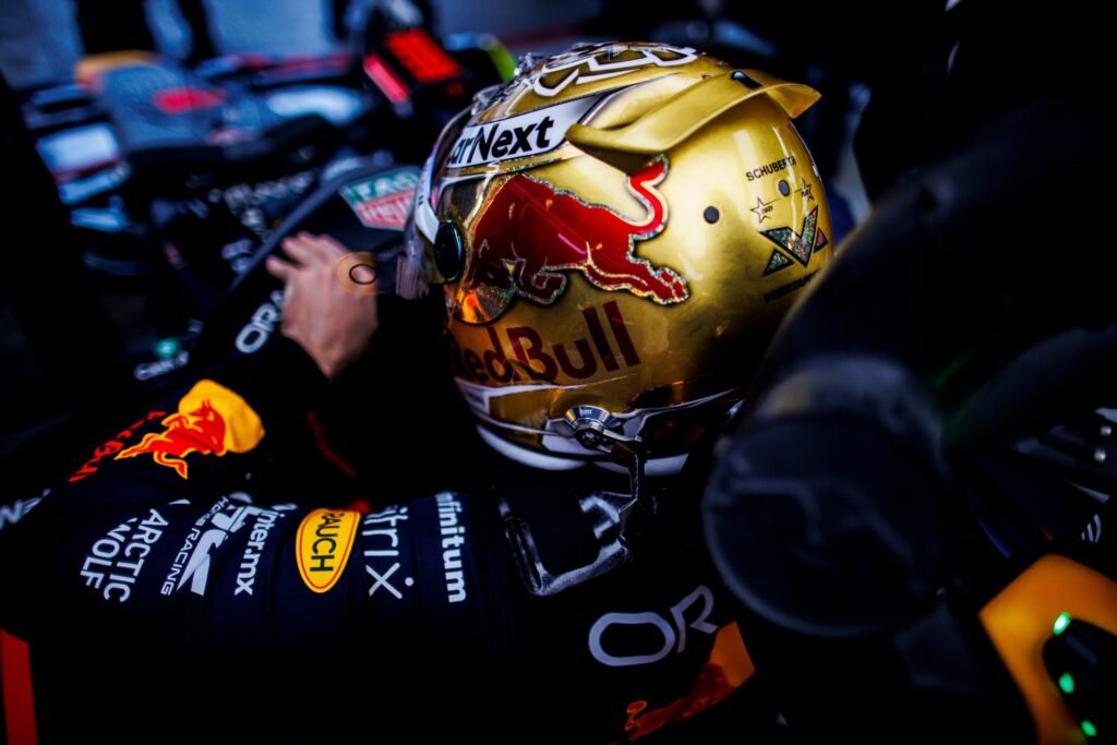 Red-Bull-1024x683 McDonald’s hits the track: a F1 surprising eight-week partnership