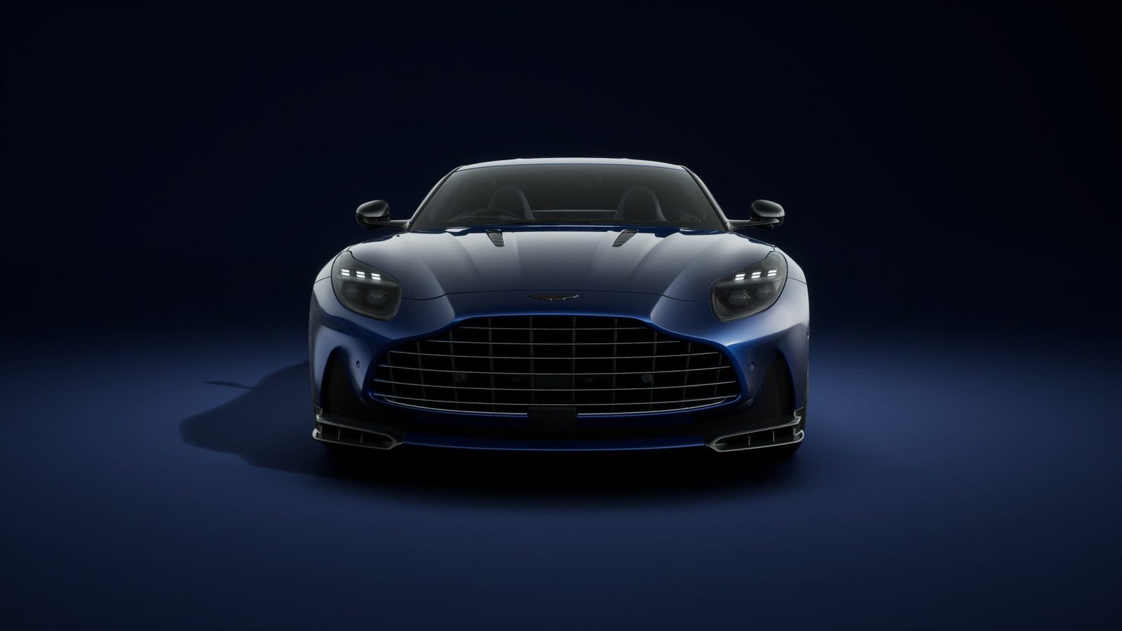 Aston Martin DB12 s