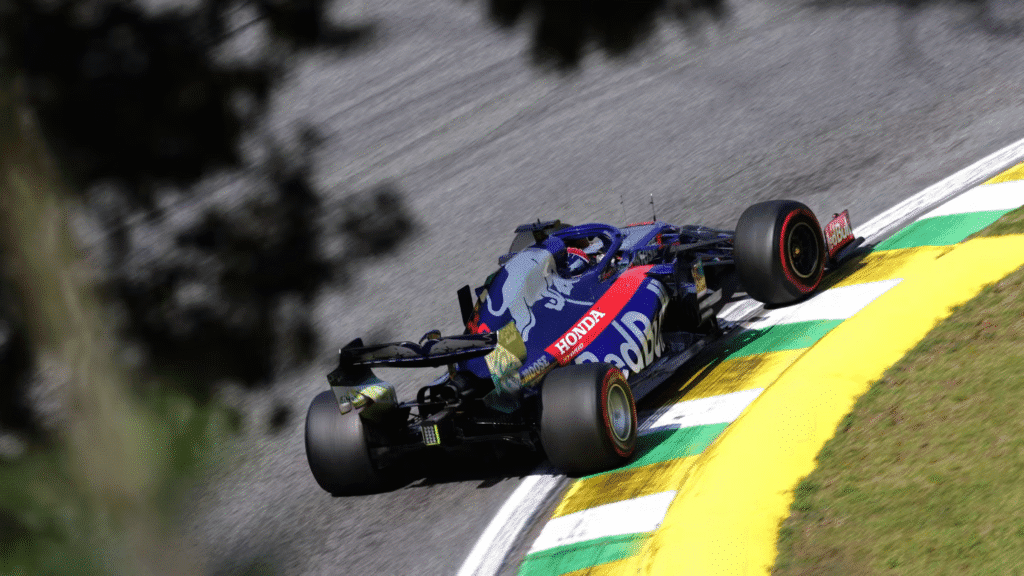 image-1-1024x576 Toro Rosso STR14-04: rare F1 Car Up for Auction