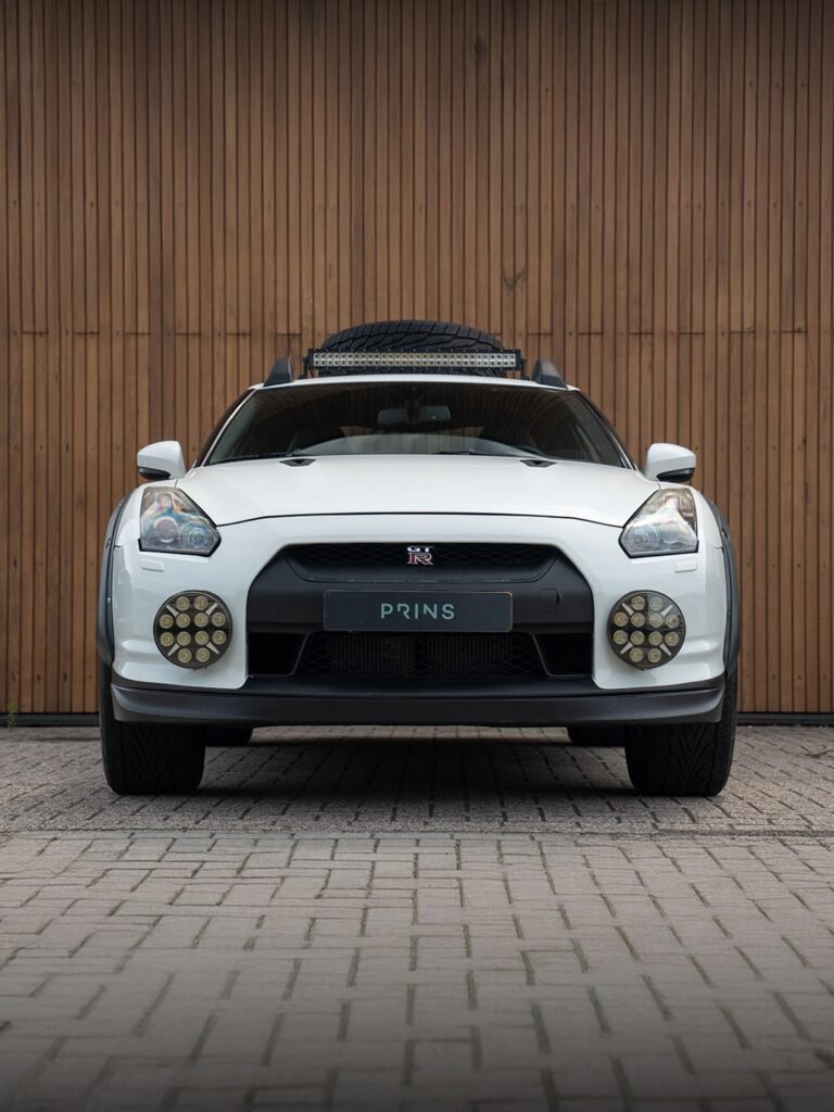 587598680_18543422731048811_8782842815643752947_n-768x1024 Nissan GT-R, a new one-of-a-kind off-road version