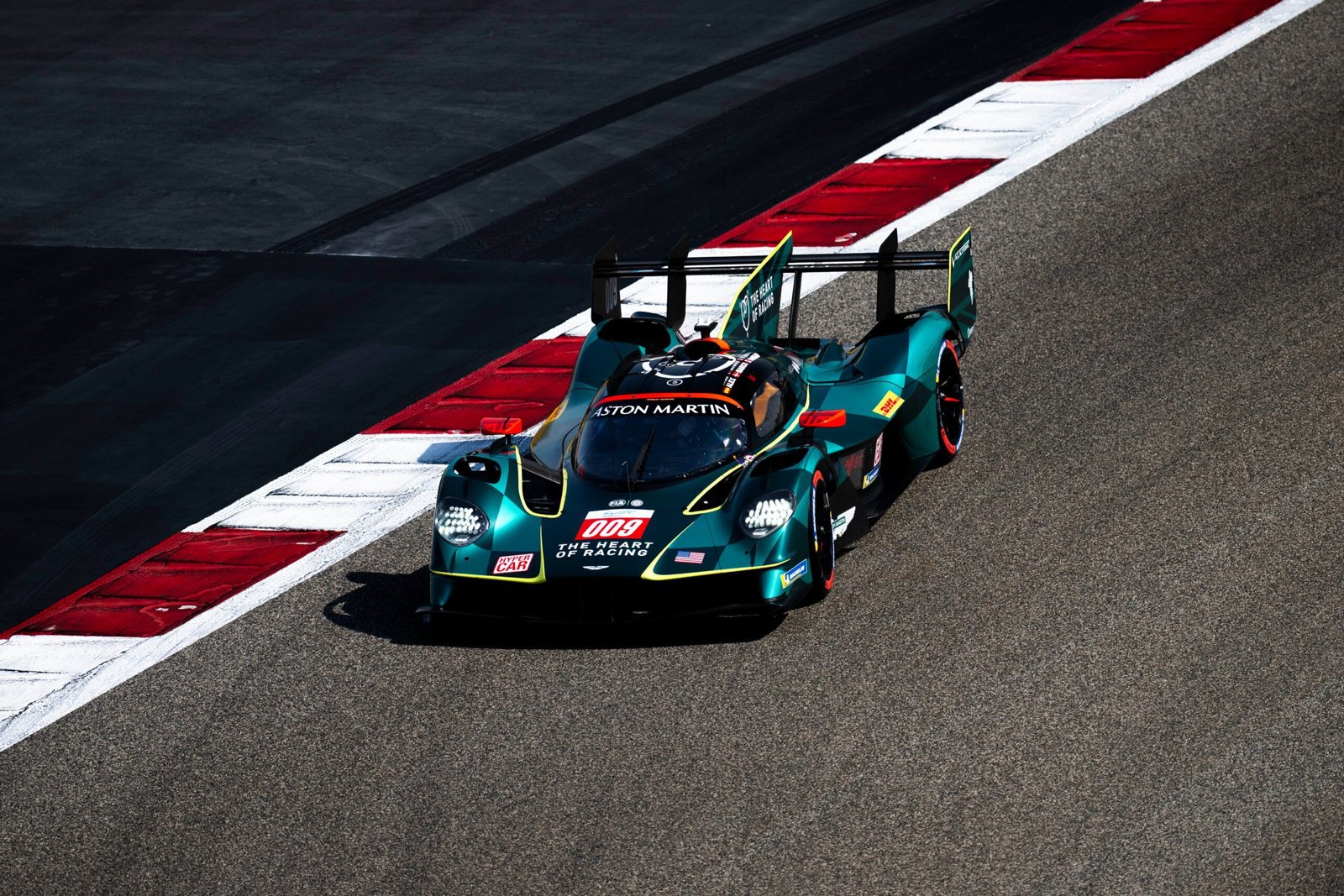 WEC bahrain Aston martin Hypercar